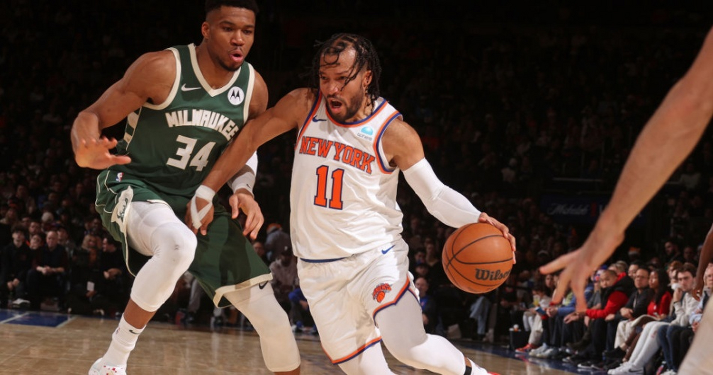 蒂姆关键节点精彩发挥,雄鹿带队取胜!的简单介绍 蒂姆关键节点精彩发挥,雄鹿带队取胜!的简单介绍